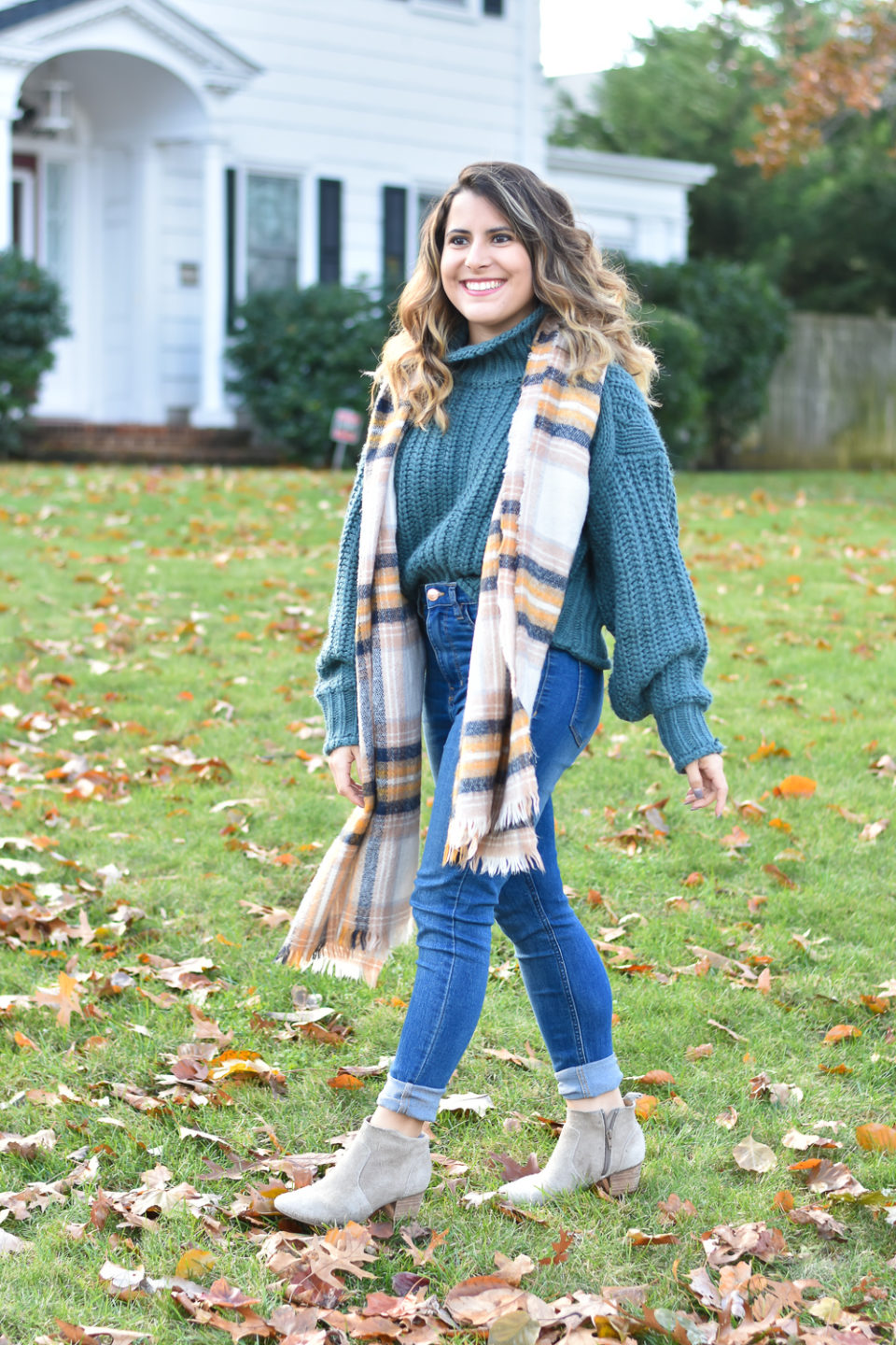 How to Style a Turtleneck in 3 Ways
